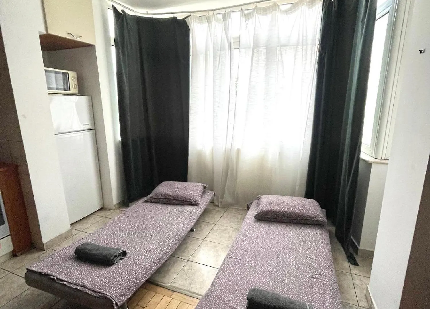 Old Town Chic 1 Bedroom W Self Check In Bucharest Apartment